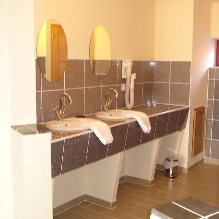 La Tour Des Lys Hotel