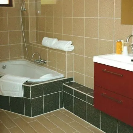 La Tour Des Lys Maubeuge