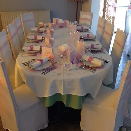 Hotel La Tour Des Lys Maubeuge