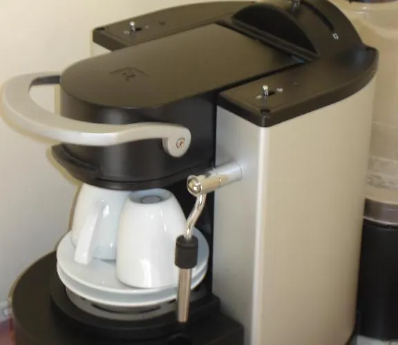 Hotel La Tour Des Lys