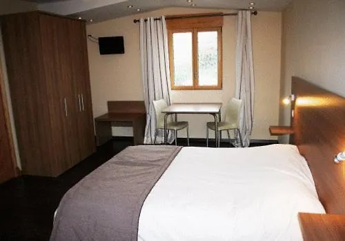 Hotel La Tour Des Lys