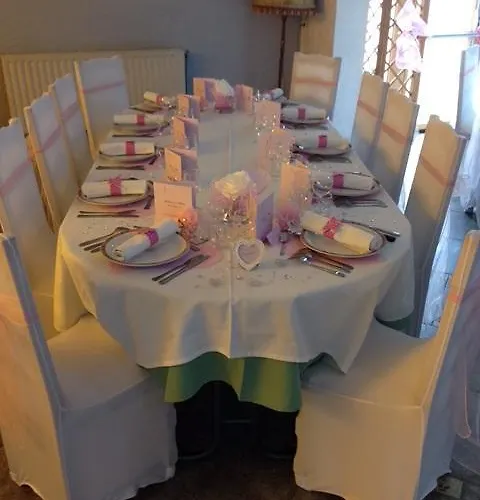 Hotel La Tour Des Lys Maubeuge